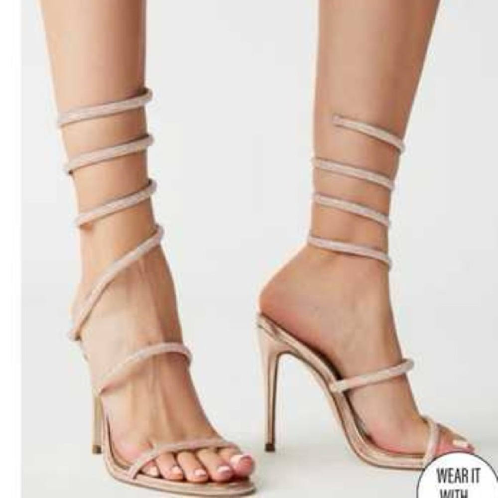 NIB Steve Madden Exotica Rhinestone Heel Size 9.5